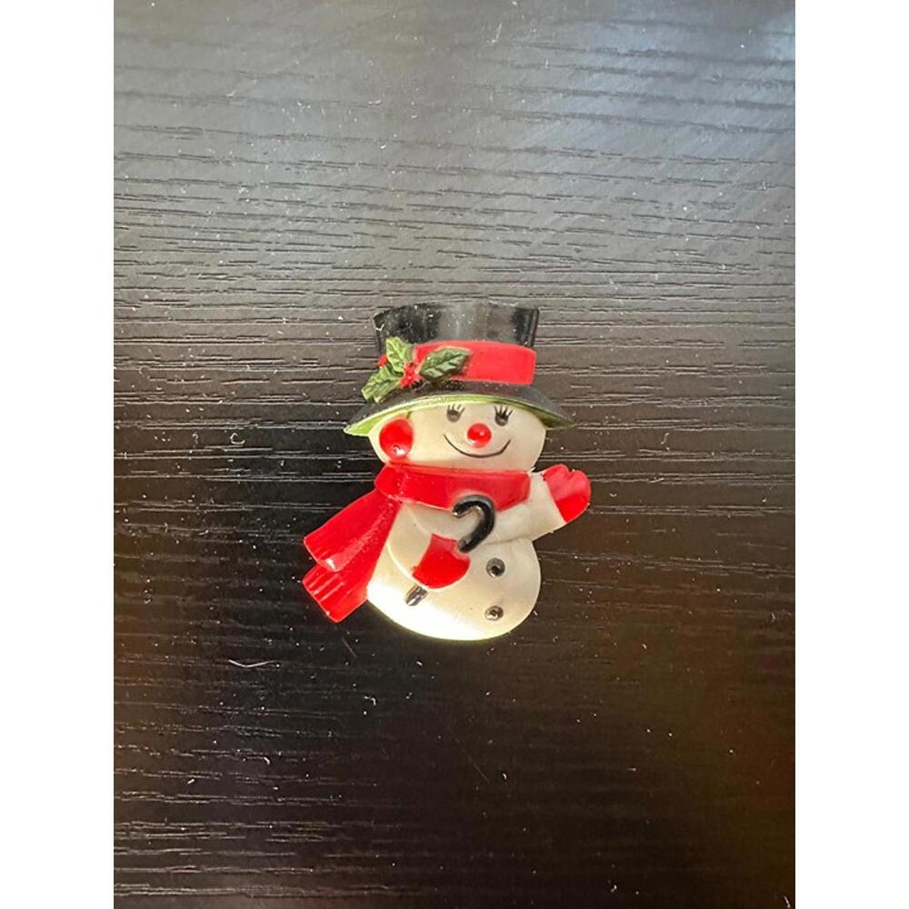 Vintage Frosty Snowman Christmas Pin – Holiday Brooch with Red Scarf & Top Hat